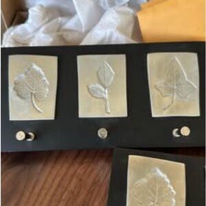 Elegant Black and Silver Leaf Wall Hooks